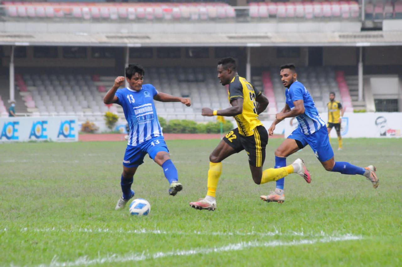 Saif Sporting Club Ltd. defeated Sheikh Russel KC Ltd. by 4-2 goals