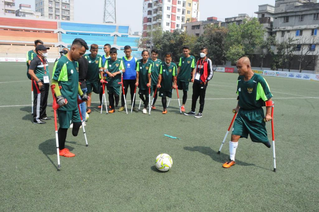 Japan and Malaysia National Amputee (Disabled) football team arrived in Dhaka